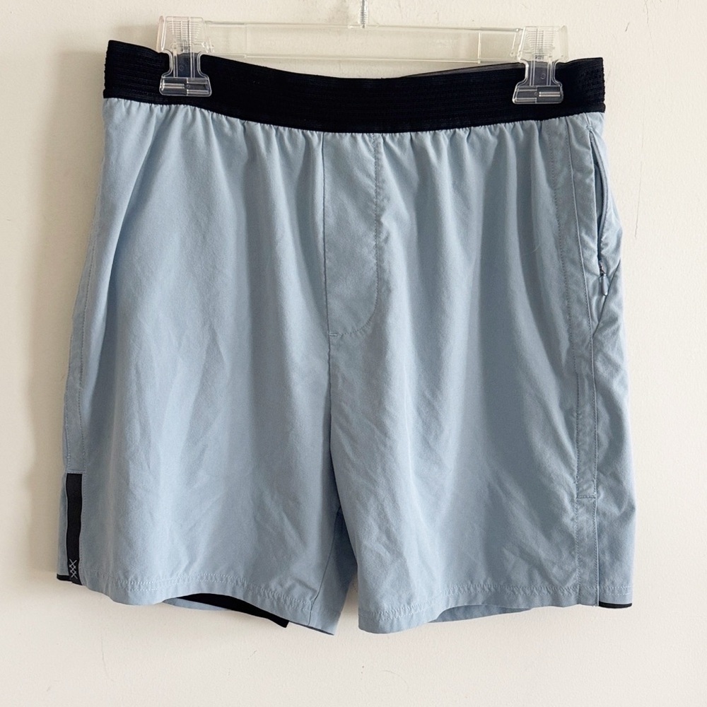 RHONE  7' Mako Tech athletic Shorts light blue size medium